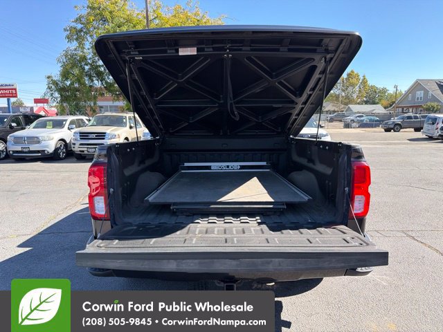 Used 2016 Chevrolet Silverado 1500 LTZ Z71 w/ LTZ Plus Package AWD/4WD image 30