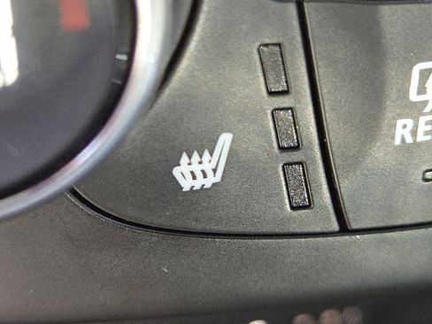 Used 2021 Chevrolet Traverse RS FWD image 5