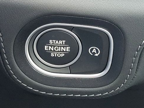 New 2026 Mercedes-Benz GLE 63 AMG S image 40