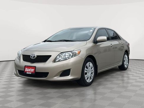 Used 2009 Toyota Corolla FWD image 3