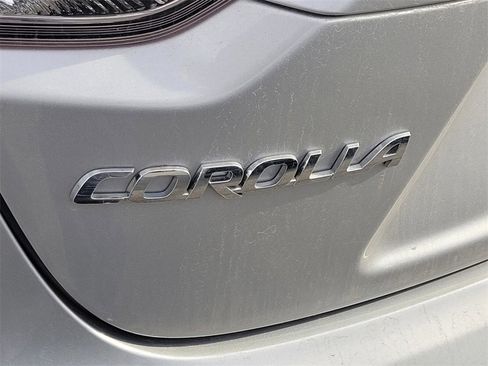 Used 2023 Toyota Corolla LE image 9
