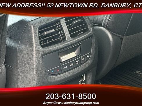 Used 2022 Honda Pilot EX-L image 32