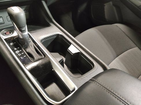 Used 2025 Nissan Sentra SV FWD image 26