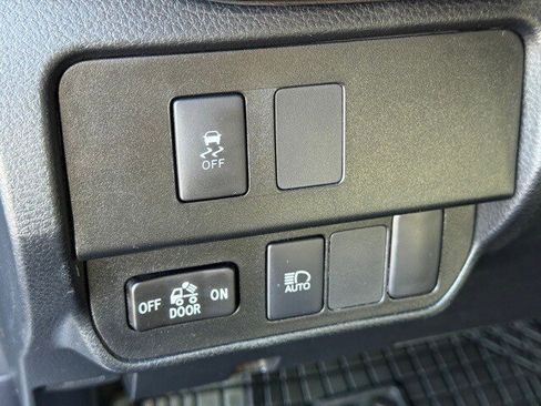 Used 2021 Toyota Tacoma SR image 18
