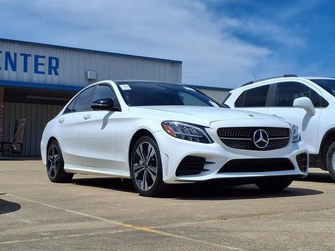 Used 2020 Mercedes-Benz C 300 4MATIC Sedan image 3