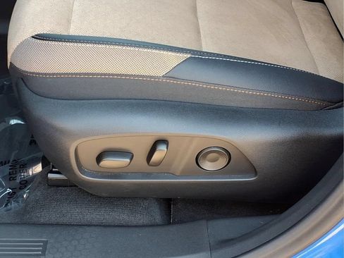 Used 2026 Chevrolet Equinox ACTIV FWD image 17