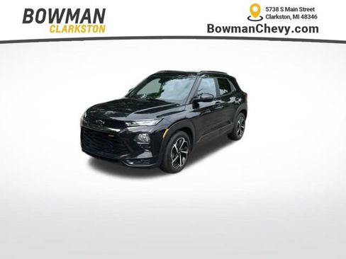 Used 2022 Chevrolet TrailBlazer RS w/ Sun and Liftgate Package FWD image 1