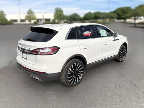 Certified 2023 Lincoln Nautilus Black Label w/ Cargo Utility Package AWD/4WD image 7