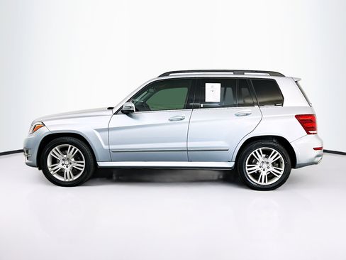 Used 2013 Mercedes-Benz GLK 350 4MATIC image 4