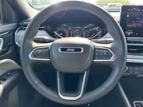 Used 2024 Jeep Compass Limited AWD/4WD image 15