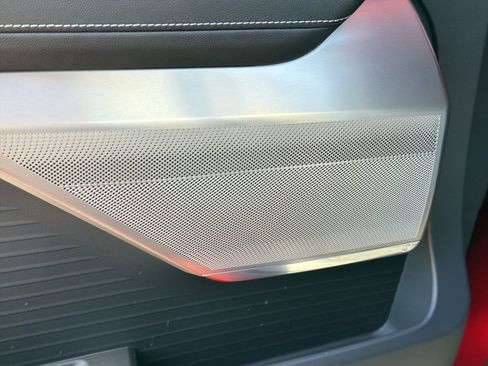 New 2026 Cadillac Vistiq Luxury AWD/4WD image 21