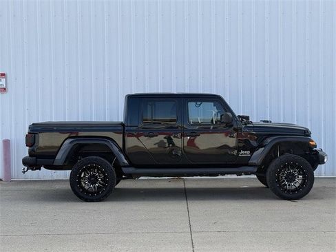 Used 2021 Jeep Gladiator Overland w/ Popular Equipment Package image 3