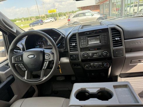 Used 2019 Ford F350 XL w/ XL Value Package image 7
