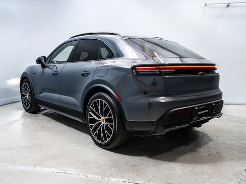 New 2026 Porsche Macan 4 Electric AWD/4WD image 3