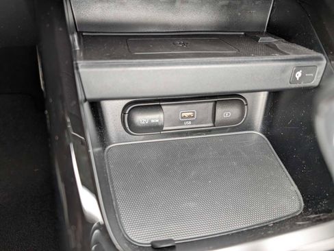 Certified 2024 Kia Forte GT-Line w/ GT-Line Premium Package image 33