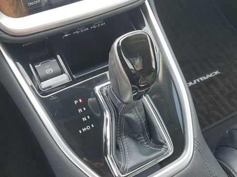 Certified 2023 Subaru Outback Limited AWD/4WD image 29