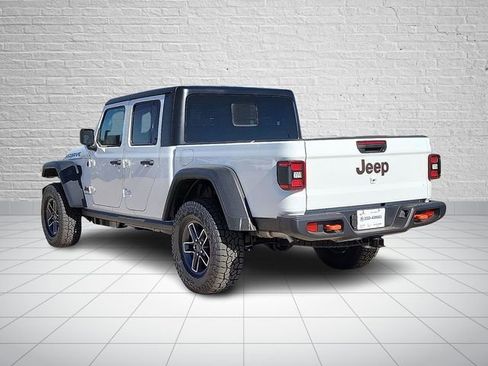 New 2026 Jeep Gladiator Mojave image 3