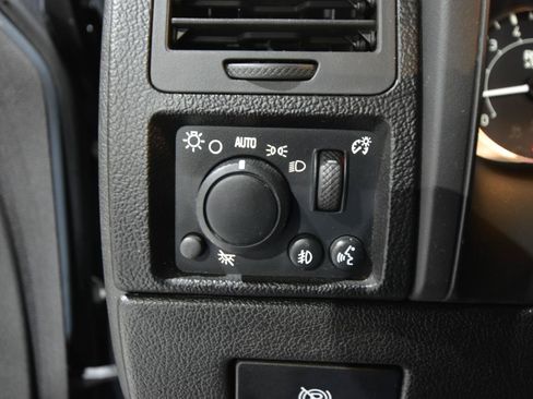 Used 2009 HUMMER H3 Luxury AWD/4WD image 14