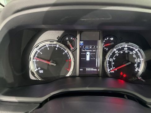 Used 2023 Toyota 4Runner TRD Off-Road Premium image 26