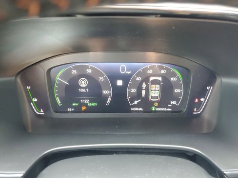 Used 2026 Honda CR-V TrailSport image 12