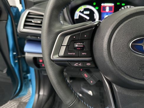 Used 2022 Subaru Crosstrek Hybrid w/ Moonroof Package w/Navigation image 17