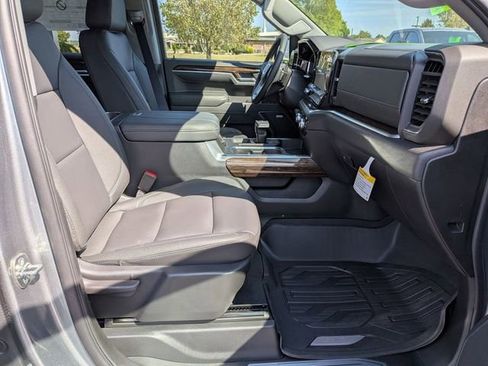 New 2026 GMC Sierra 1500 Elevation w/ Elevation Premium Package AWD/4WD image 36