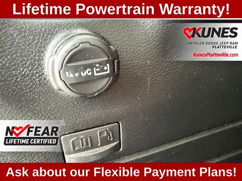 Used 2023 Jeep Wrangler Unlimited Sahara image 38