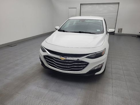 Used 2023 Chevrolet Malibu LT FWD image 15