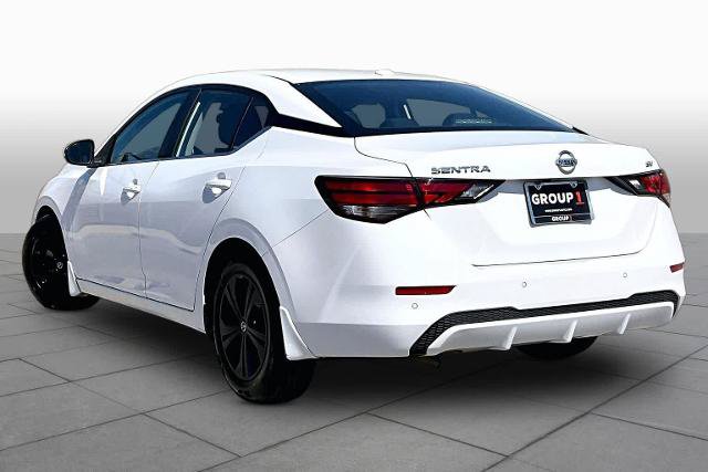 Certified 2022 Nissan Sentra SV w/ Trunk Package FWD image 12
