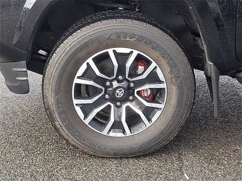 Used 2023 Toyota Tacoma TRD Sport image 8