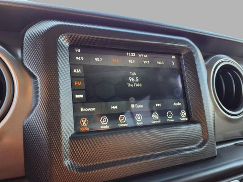 Used 2021 Jeep Wrangler Unlimited Sport image 5