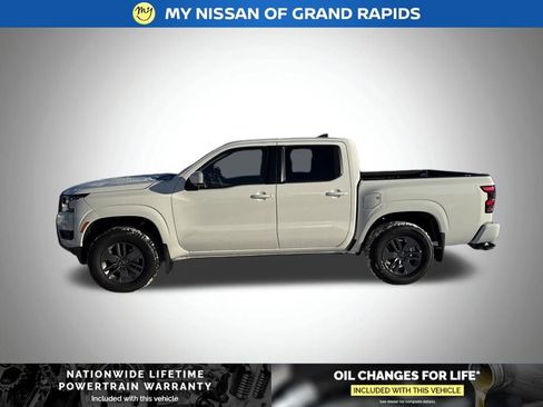 New 2026 Nissan Frontier SV w/ All-Weather Content Package AWD/4WD image 4