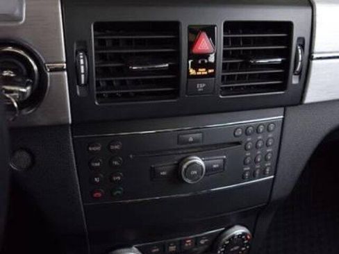 Used 2010 Mercedes-Benz GLK 350 4MATIC image 29