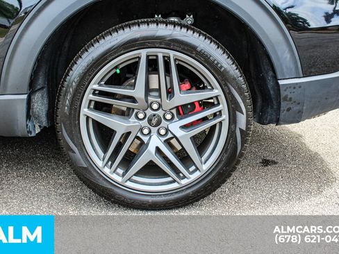 Used 2025 Ford Explorer ST-Line w/ ST-Line Street Pack AWD/4WD image 15