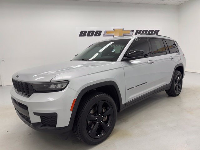 Used 2023 Jeep Grand Cherokee L Laredo AWD/4WD image 1