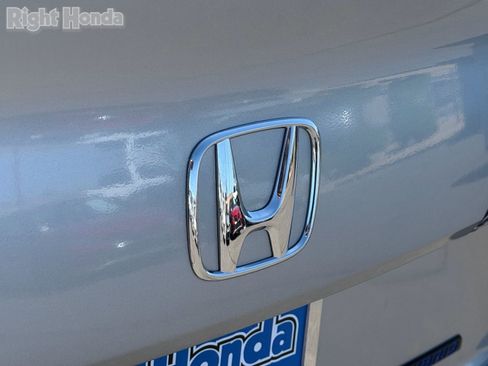 Used 2026 Honda Civic Sport Touring image 9