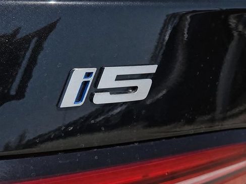 New 2027 BMW i5 eDrive40 RWD image 7