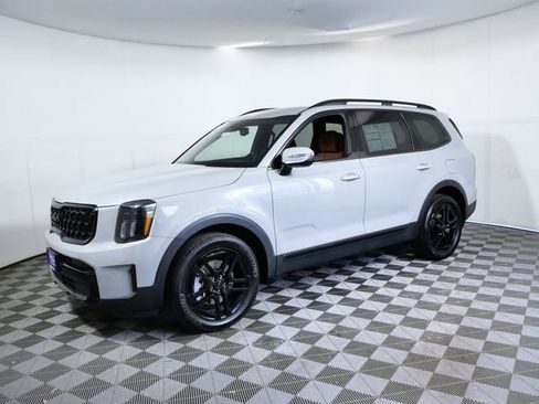 Used 2025 Kia Telluride EX X-Line AWD/4WD image 5