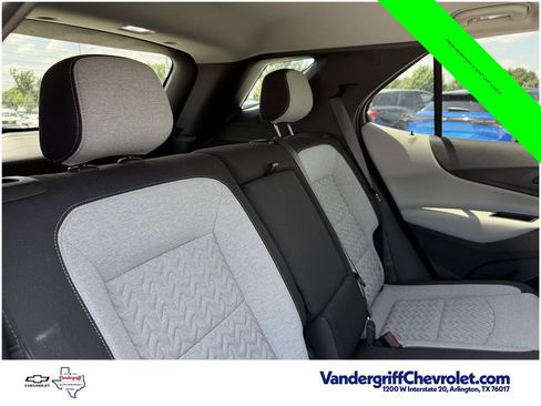 Used 2022 Chevrolet Equinox LT AWD/4WD image 24