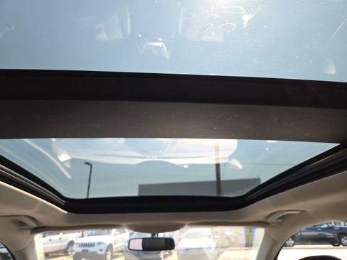 Used 2015 Ford Edge Titanium w/ Canadian Touring Package AWD/4WD image 23