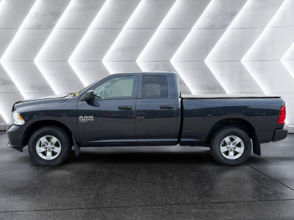 Used 2019 RAM 1500 Express AWD/4WD image 3