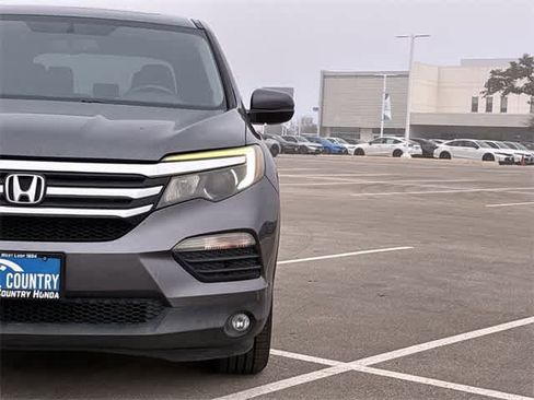 Used 2016 Honda Pilot EX-L image 11
