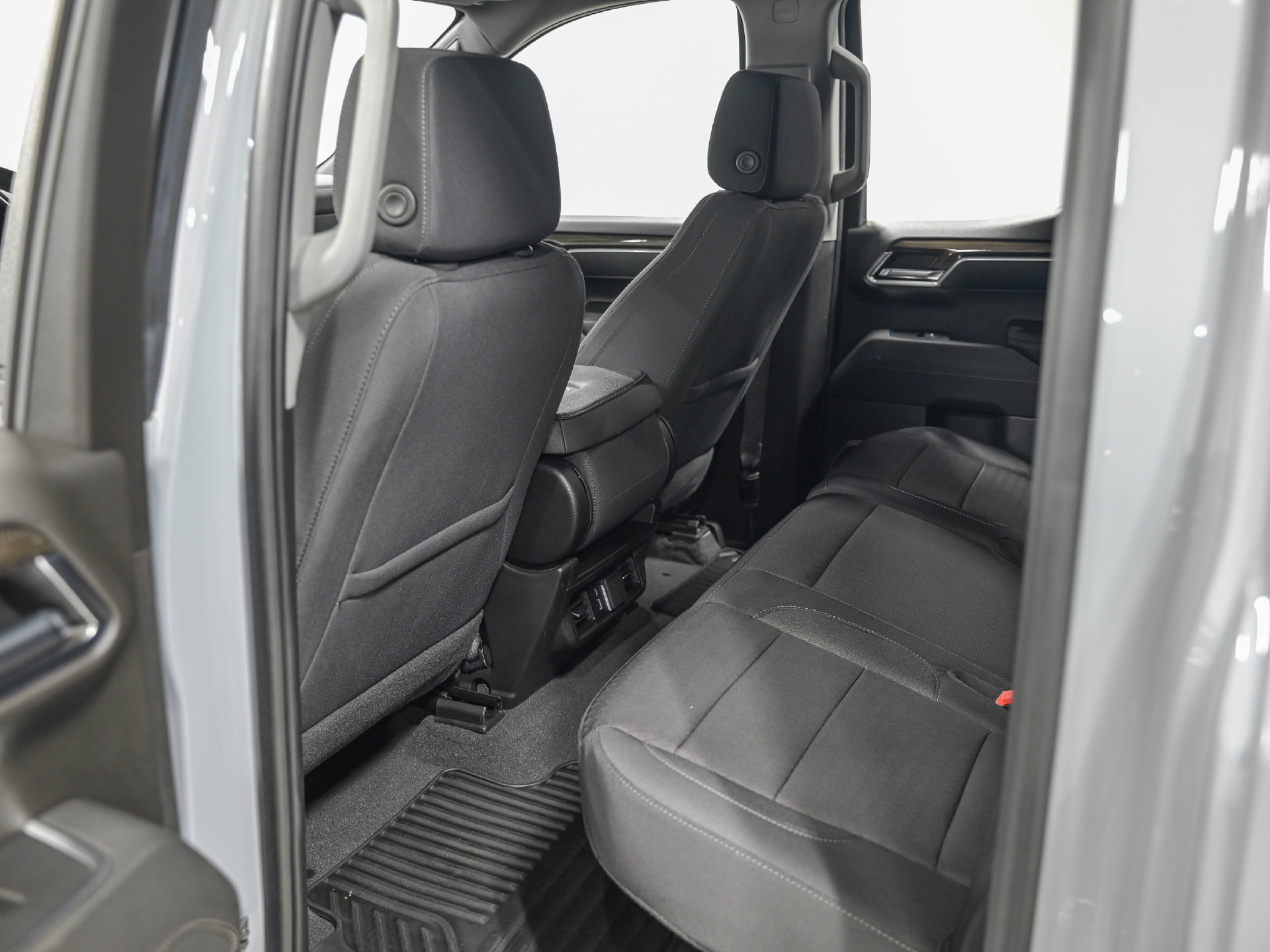 Used 2024 Chevrolet Silverado 1500 RST AWD/4WD image 26