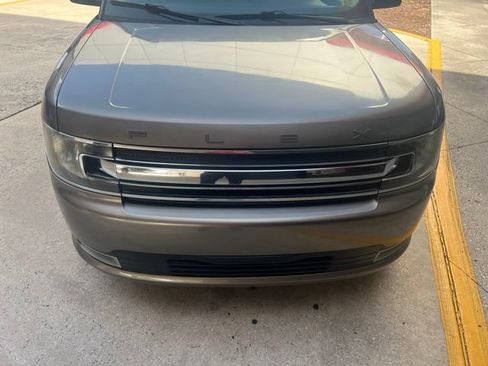 Used 2013 Ford Flex SEL FWD image 3