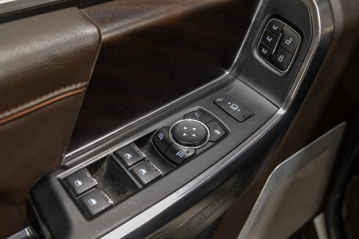 Used 2024 Ford F350 King Ranch w/ Chrome Package AWD/4WD image 45