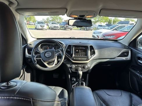 Used 2016 Jeep Cherokee Limited AWD/4WD image 19