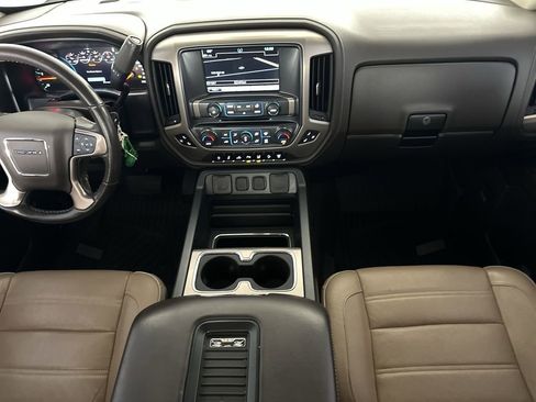 Used 2019 GMC Sierra 2500 Denali w/ Duramax Plus Package image 19