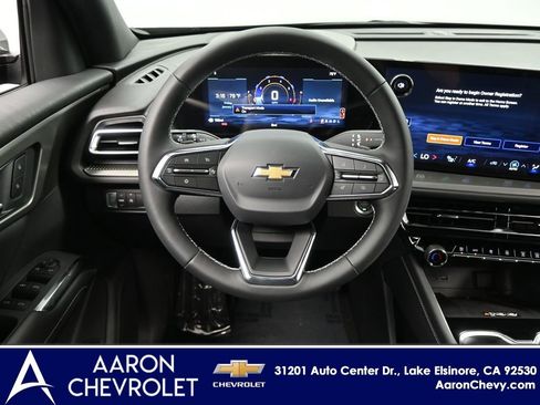 New 2026 Chevrolet Traverse LT image 15