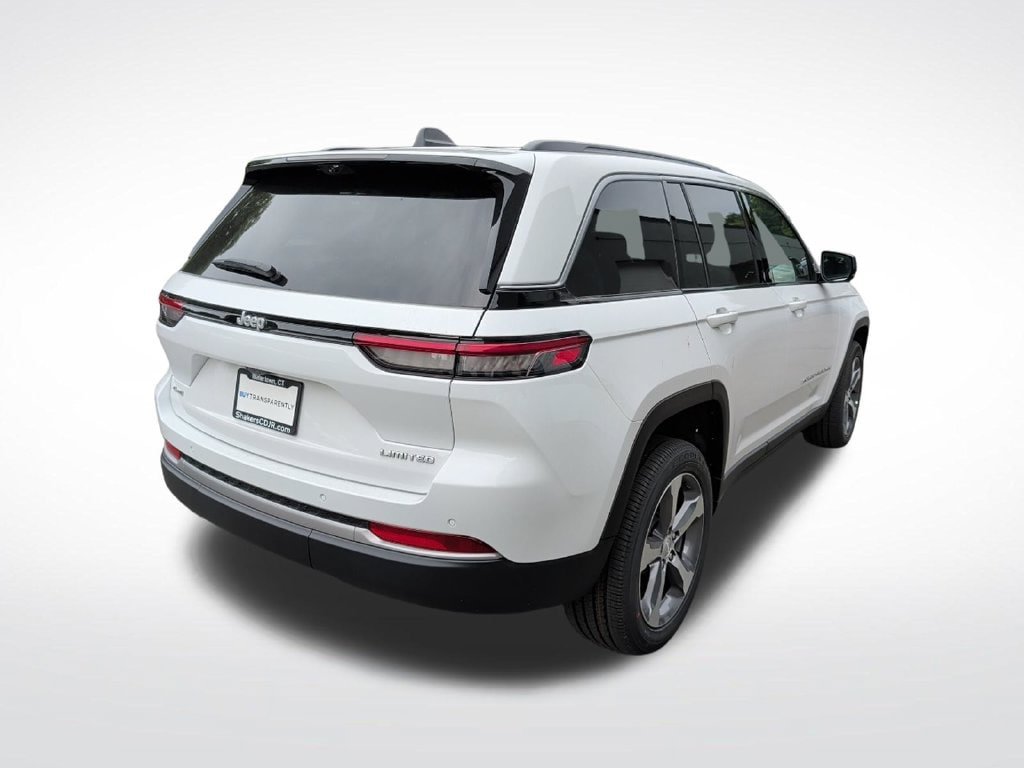 New 2026 Jeep Grand Cherokee Limited w/ Luxury Tech Group II AWD/4WD image 6