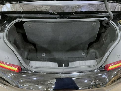 Used 2018 Chevrolet Camaro SS image 19